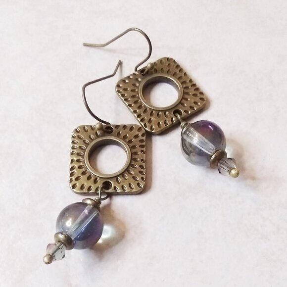 Bronze Dangle Earrings w. Purple Hued Beads + Crystals! Casual Boho City Chic - Picture 5 of 6